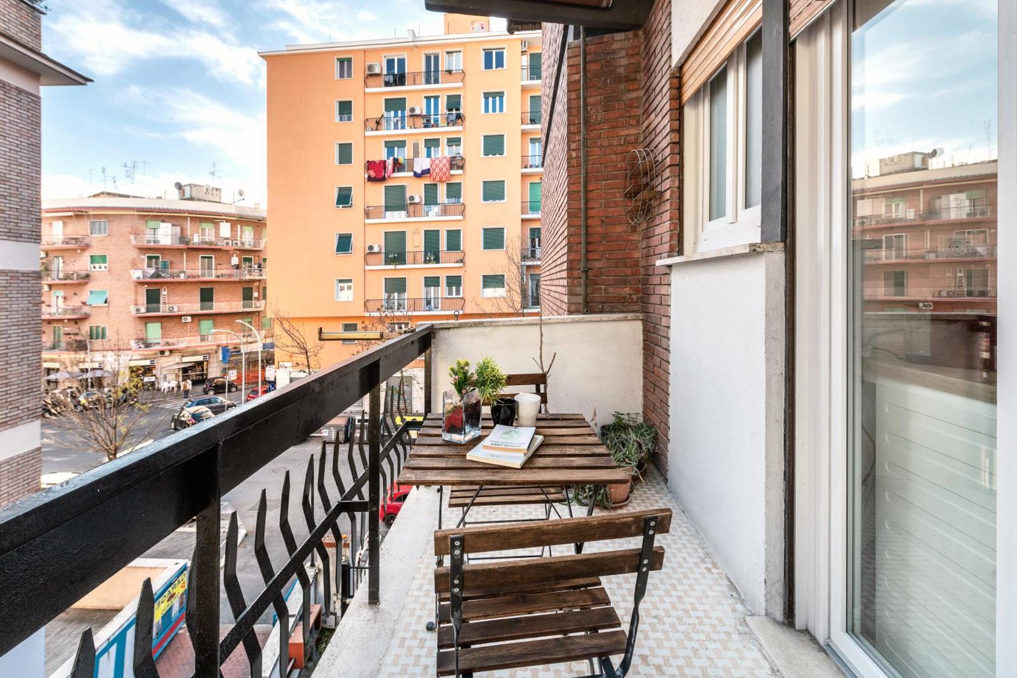 Apartment Dolce Luxury 4 Km Da Colosseo Rom