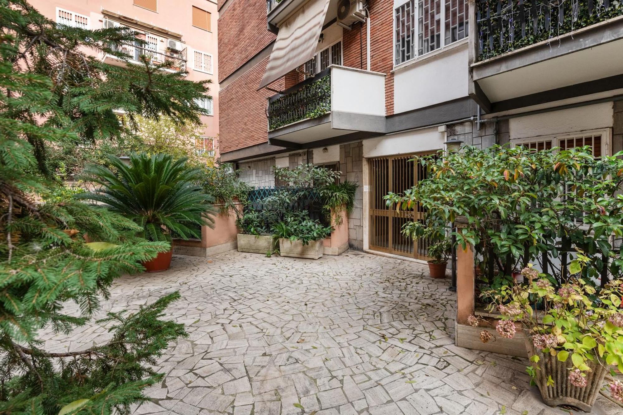 Appartamento Dolce Luxury 4 Km Da Colosseo *